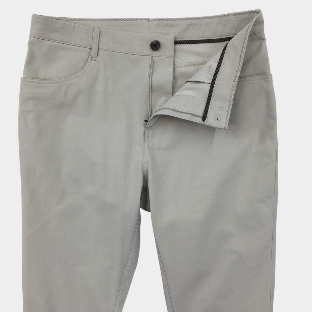 Vuori Meta Pants Mens 33 Light Grey Technical Stretch 5-Pocket Trousers